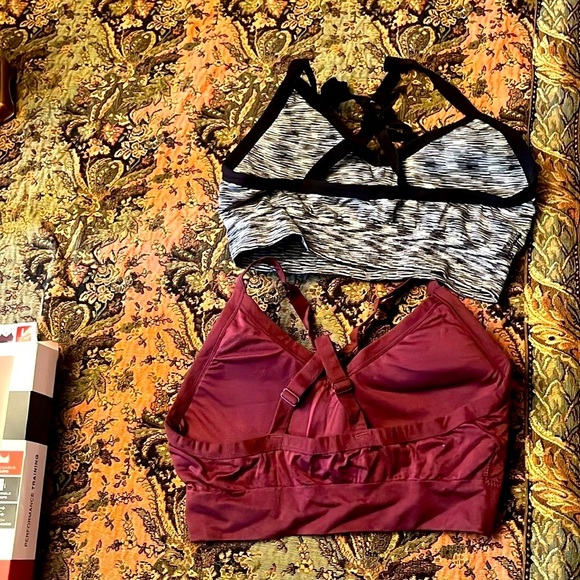 🆕 Reebok Ladies Seamless Bralettes-2 Pack - Picture 6 of 11